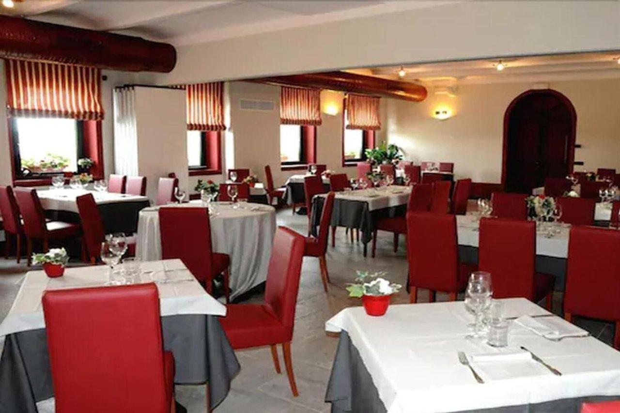 Hotel Cascina Marisa โอเปรา ภายนอก รูปภาพ